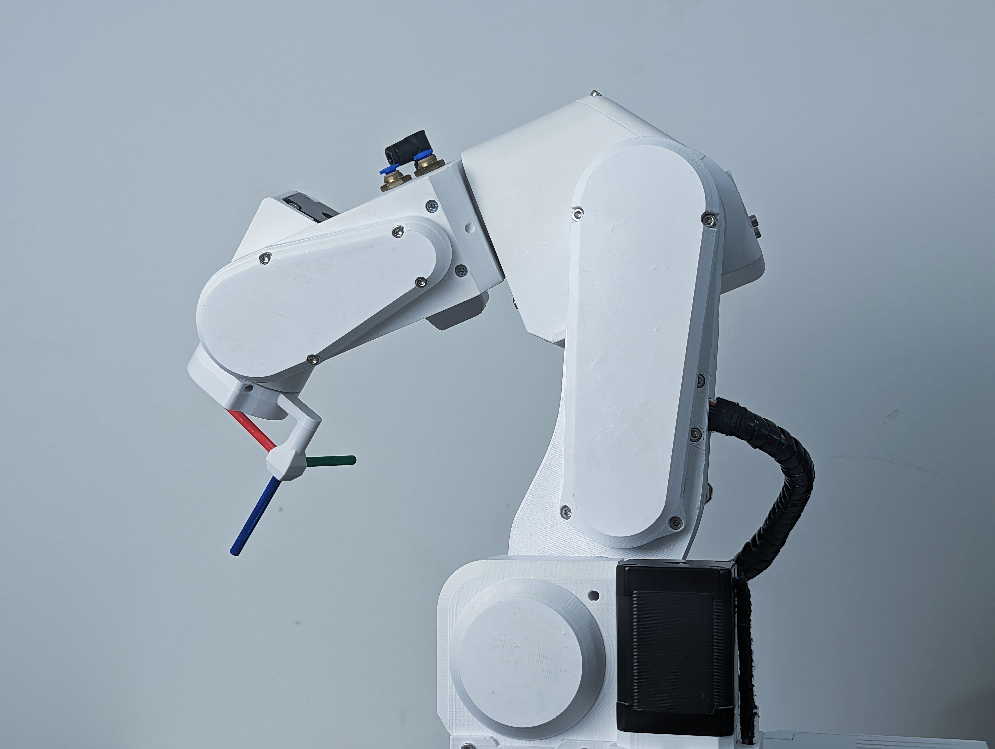 PAROL6 robot with the tool reference frame shown at the end effector